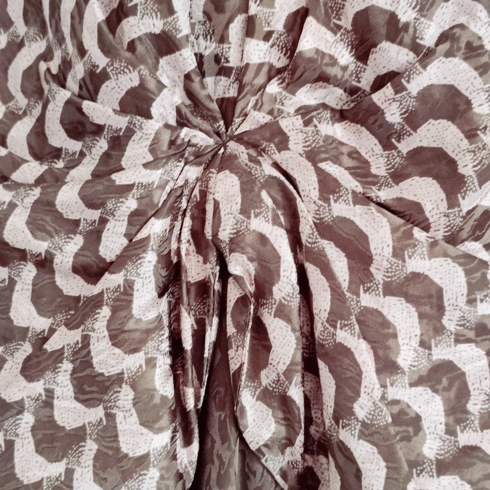 VTG 80s 90s 100% Silk Twist Front Midi Dress Scallop Brocade Brown Size 4 - Picture 4 of 15